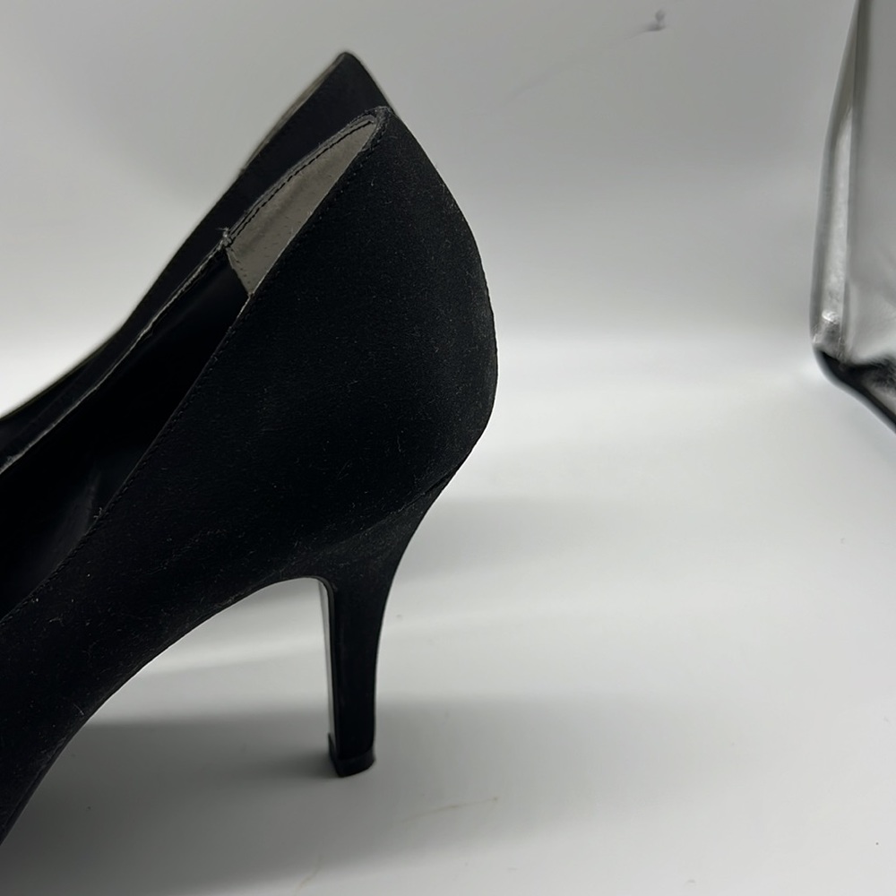 Apt. 9 Open Toe Ruffle Heels - Picture 6 of 8